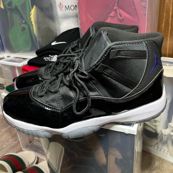 Jordan 11 retro space jam